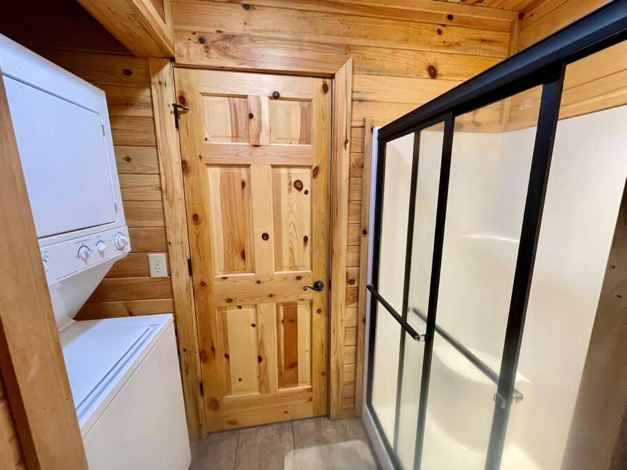 2 Bed Cabin Hot Tub Close To Helen #16 외부 사진